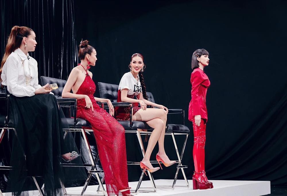 Hồ Ngọc Hà cạch mặt Hương Giang: Khán giả quá dễ bị lừa?-3