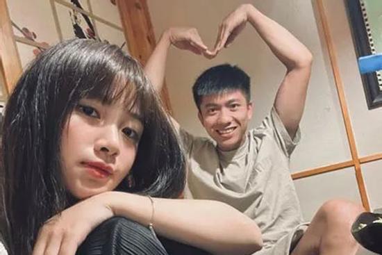 Nàng WAG xinh đẹp kể chuyện làm dâu, nghe xong hội chị em chỉ biết ước