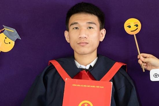 Mẹ thủ khoa Hưng Yên trượt NV1: 'Đây là cú sốc quá lớn đối với gia đình'