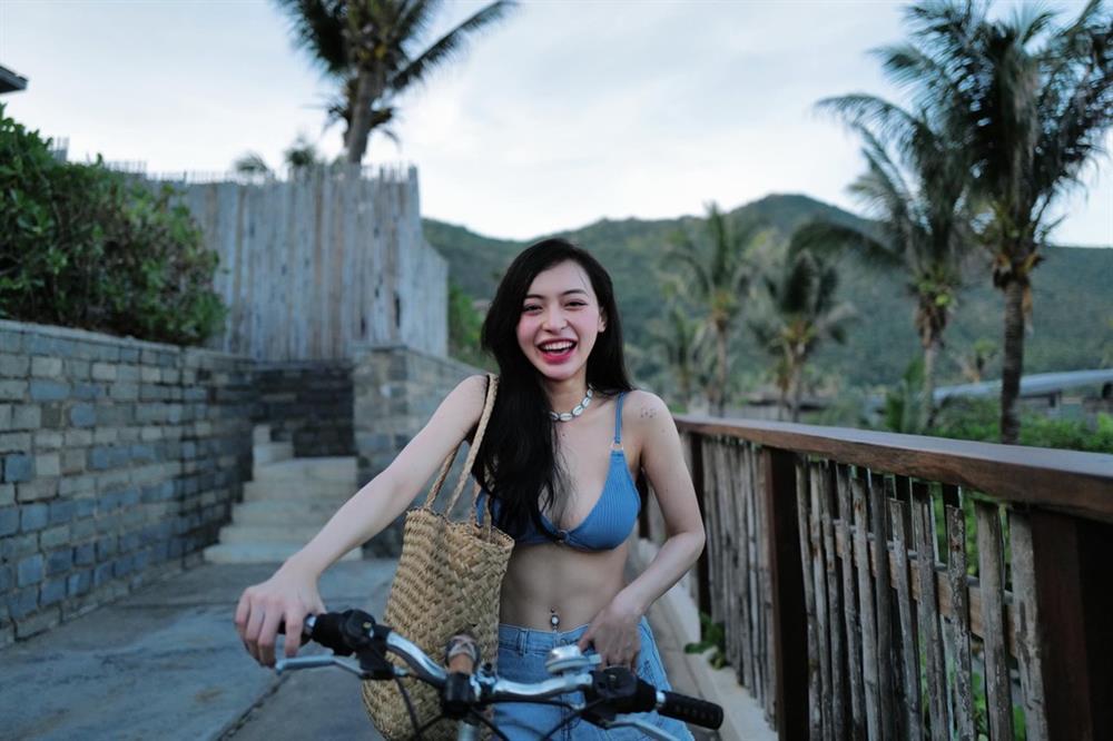 3 nữ khán giả xinh đẹp gây chú ý khi lọt máy quay Rap Việt-14