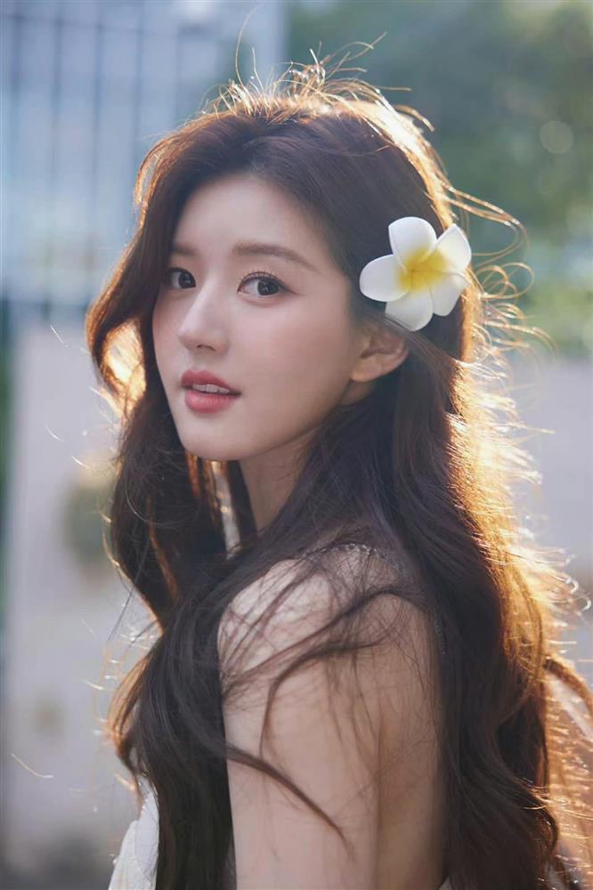 Trần Vỹ Đình gây chú ý khi gọi Triệu Lộ Tư là Nữ hoàng phim bạo-3