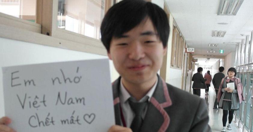 Cuộc sống giữa phố cổ của chàng trai Hàn Quốc từng nhớ Việt Nam chết mất-1