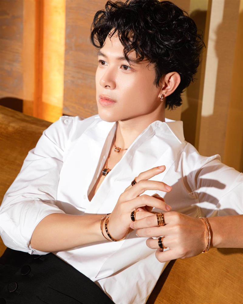 Anh Tú lộ diện sau tin đồn rạn nứt với Diệu Nhi, nhan sắc chấp camera thường-4