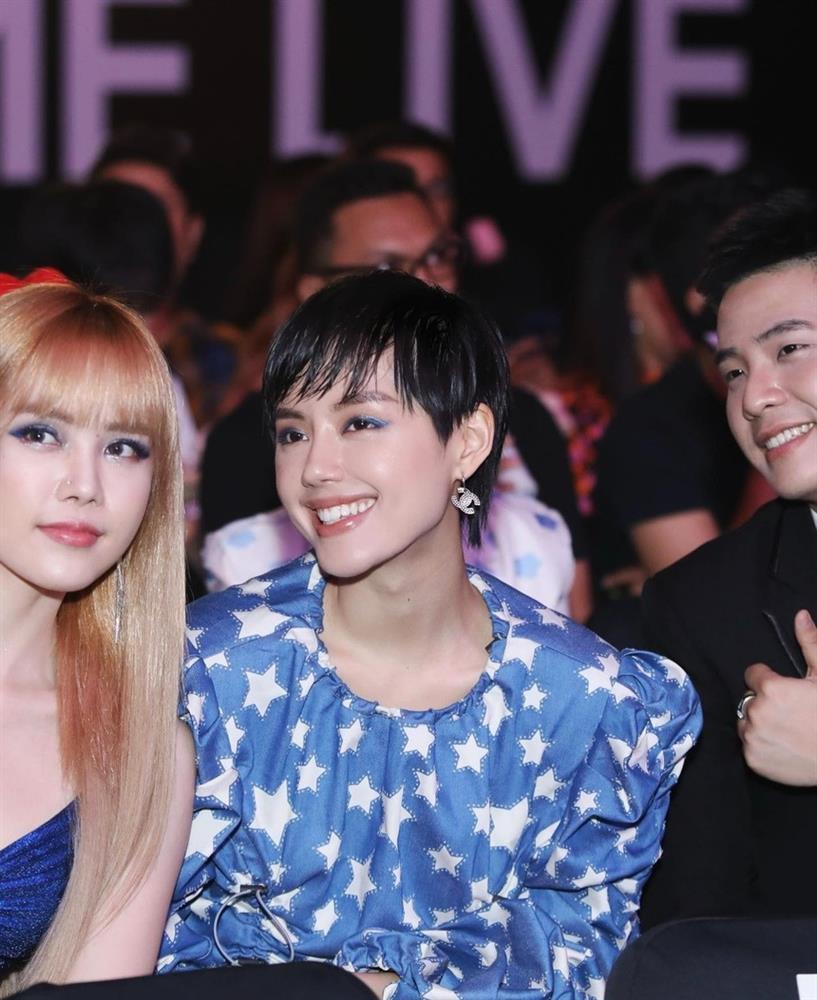 Không chỉ Đông Nhi, từng có 3 sao Việt đứng chung khung hình với BLACKPINK-6