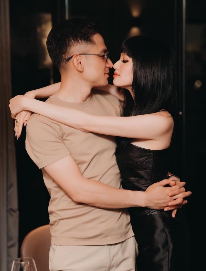 Tâm Tít hiếm hoi khoe ảnh tình tứ bên chồng thiếu gia-2