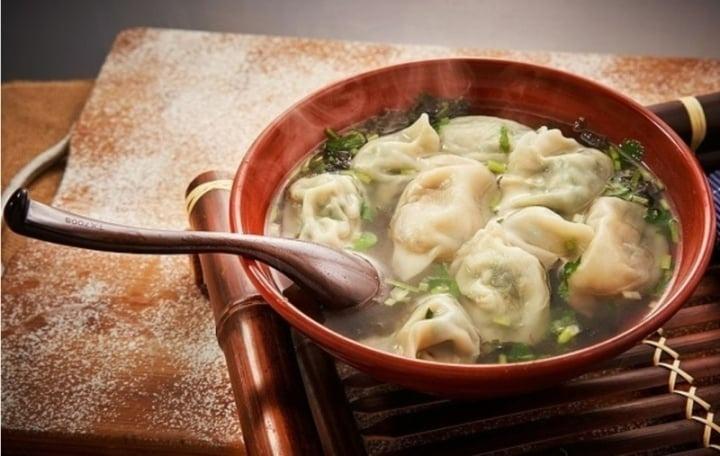 Tụ tập liên hoan, cả gia đình 9 người suýt chết vì điều không ai ngờ-1