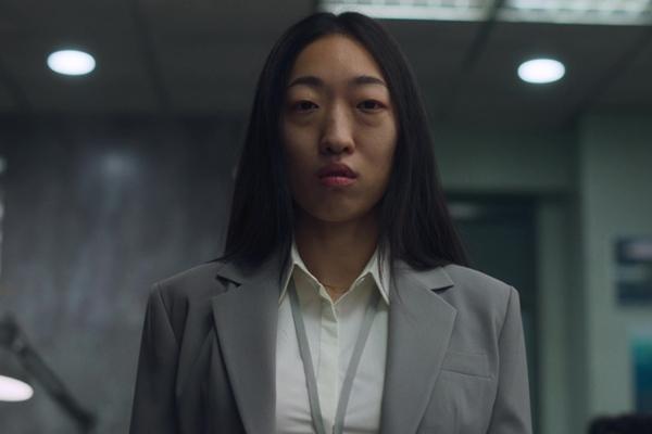 Lý do bộ phim 18+ về bạo lực, tình dục gây sốt-6