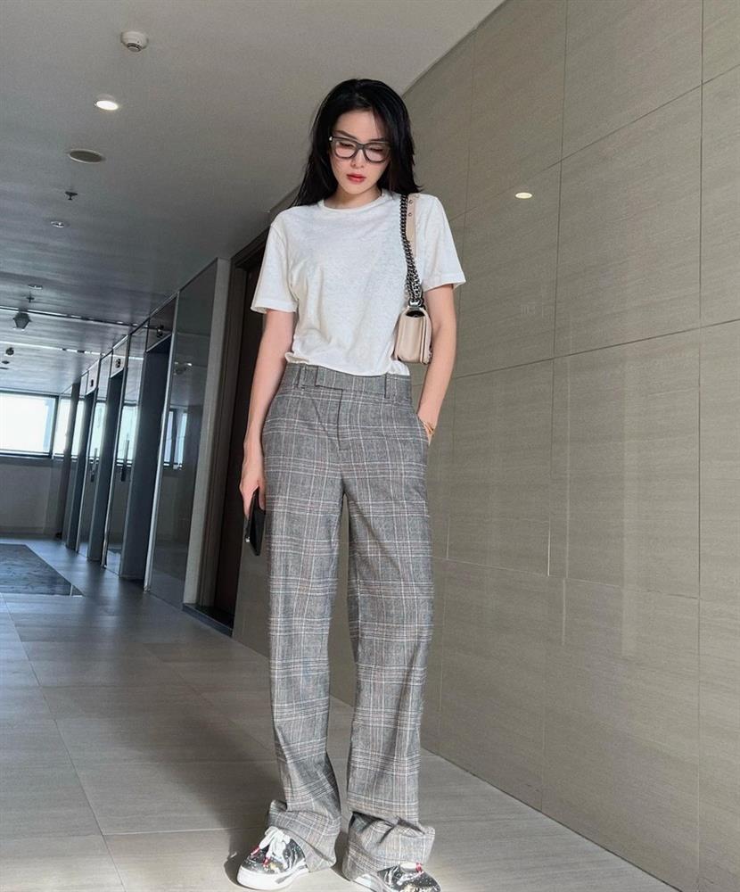 Kỳ Duyên mê quần dài hơn cả váy vóc, gợi ý 10 cách phối đồ trẻ trung-5