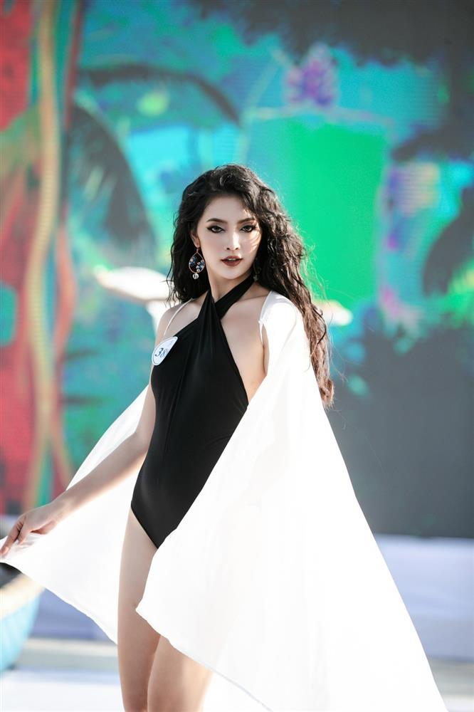 Tân Hoa hậu Đại dương Việt Nam: Là nhân viên khách sạn, thức cả đêm đi thi-4