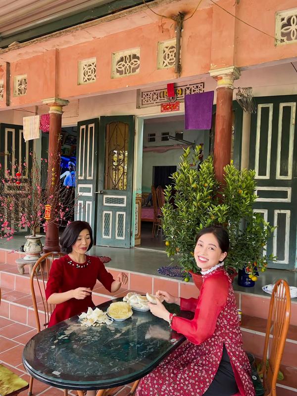 Mẹ chồng ở Phú Thọ của Á hậu Phương Nga: Làm nghề buôn bán nhỏ, đối xử tốt với con dâu-1