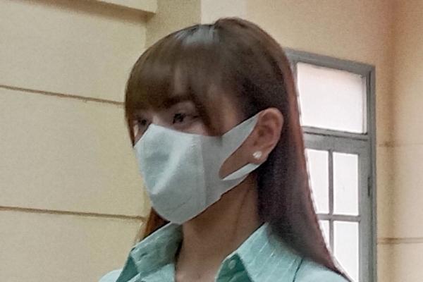 Luật sư vắng mặt, Trang Nemo lúng túng vì không thể tự bào chữa-3