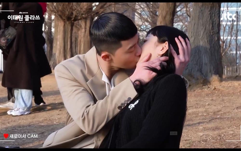 Hai diễn viên đình đám Park Seo Joon và Kim Da Mi hẹn hò?-1