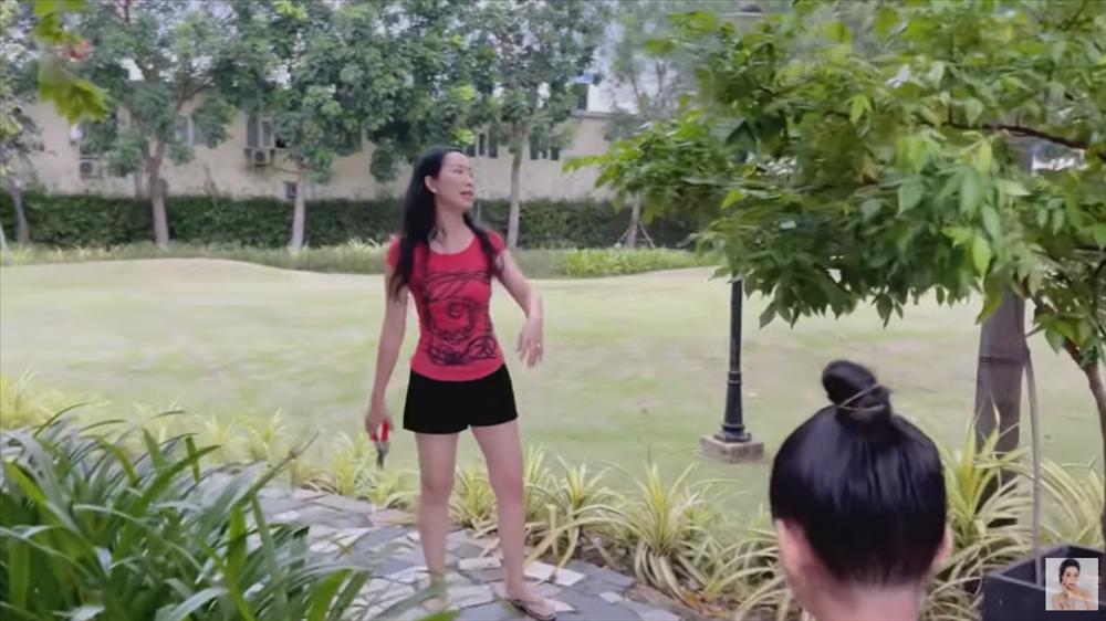 Nhận xế hộp 5,5 tỷ mừng tuổi 52, á hậu Trịnh Kim Chi còn từng được tặng nhà hơn 10 tỷ-24