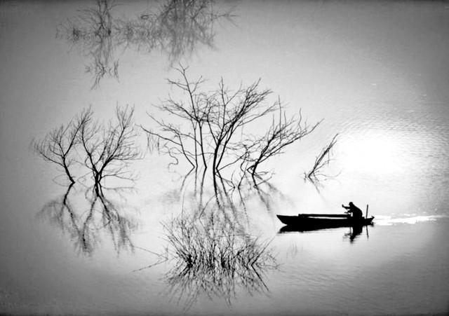 Tháng 7 âm không mê tín nhưng cần tránh 5 việc quen thuộc mà ít người biết-1