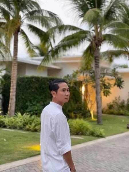 Ở ẩn suốt năm sau vụ Tây Ban Nha, Hồ Hoài Anh rục rịch tái xuất vì một nữ ca sĩ-2