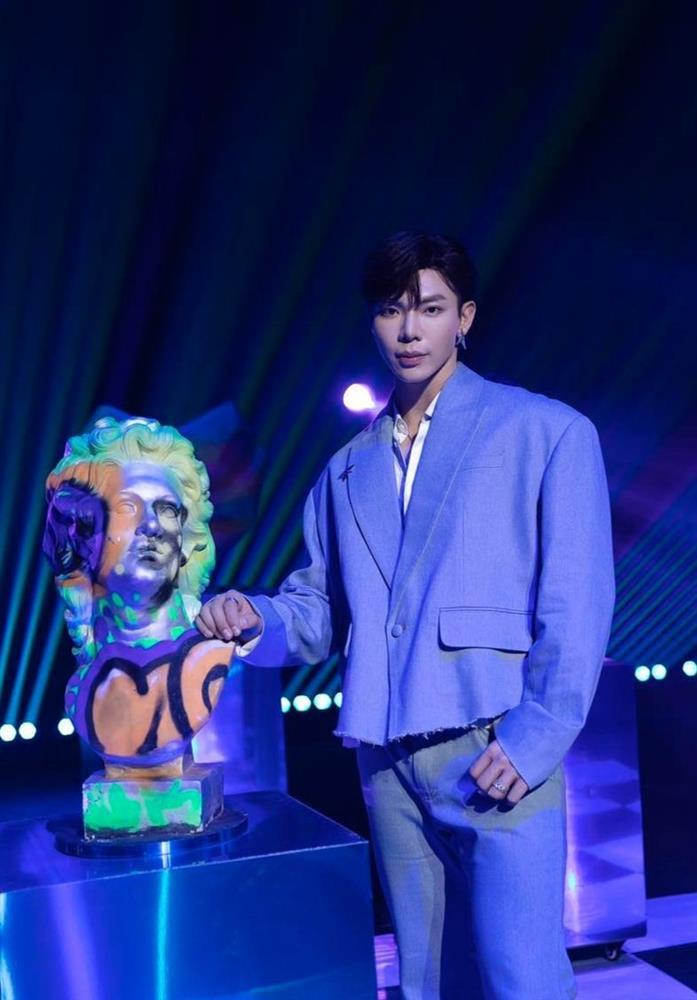 Cú vấp ngã của Đông Nhi-2