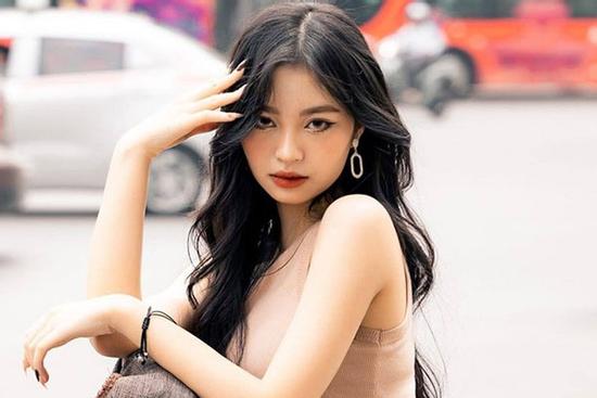 Nhan sắc cực xinh xắn của con gái cố nghệ sĩ Giang Còi vừa đỗ 3 trường đại học