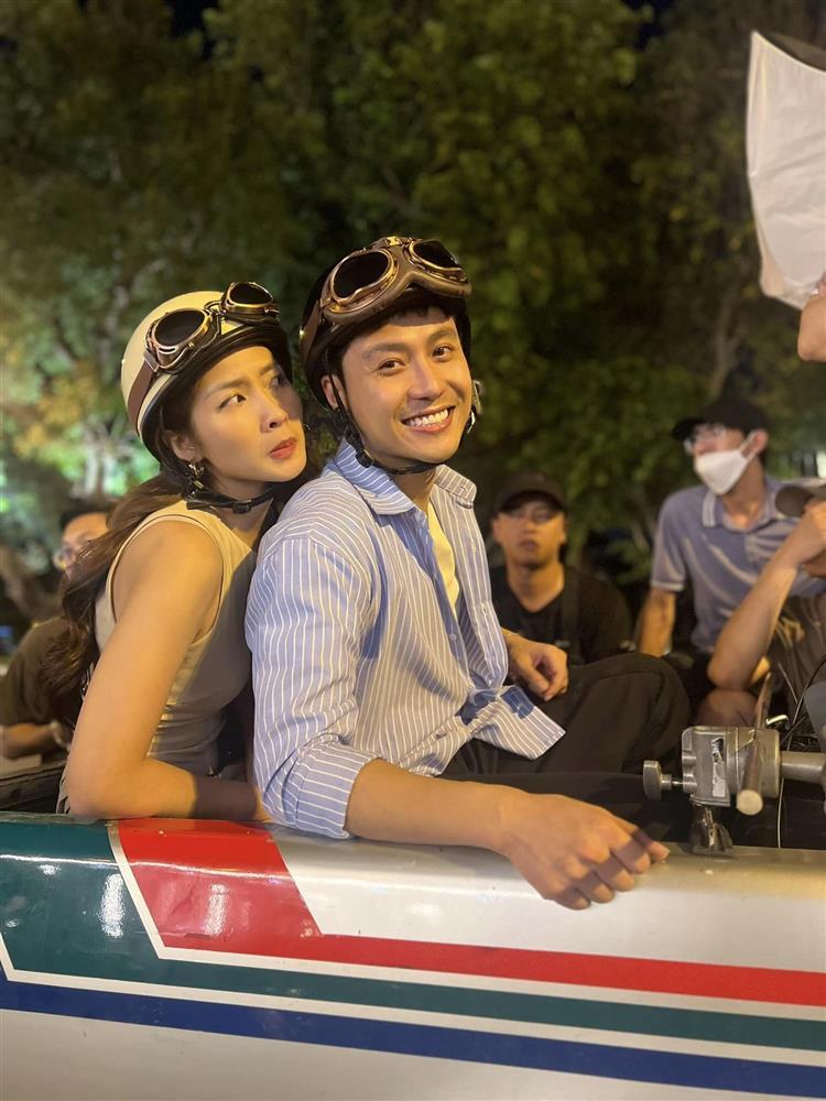 Thanh Sơn - Khả Ngân trên phim ‘rạn nứt’, ngoài đời tình tứ đến mức nào?-8