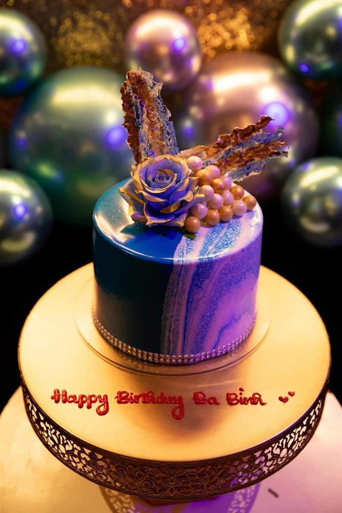 Phương Trinh Jolie khoe dáng sau 2 tháng sinh nở, cùng con gái riêng mừng sinh nhật Lý Bình-3