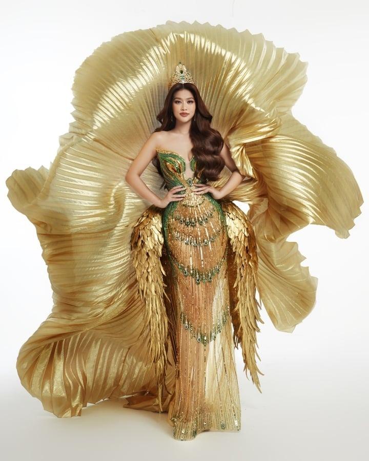 Hoa hậu Đoàn Thiên Ân khoe vẻ đẹp rực rỡ trong ngày cuối đương nhiệm-3