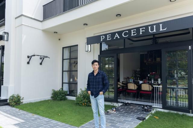 Phòng tổng thống trong căn biệt thự 305 M2 của diễn viên Quốc Trường-2