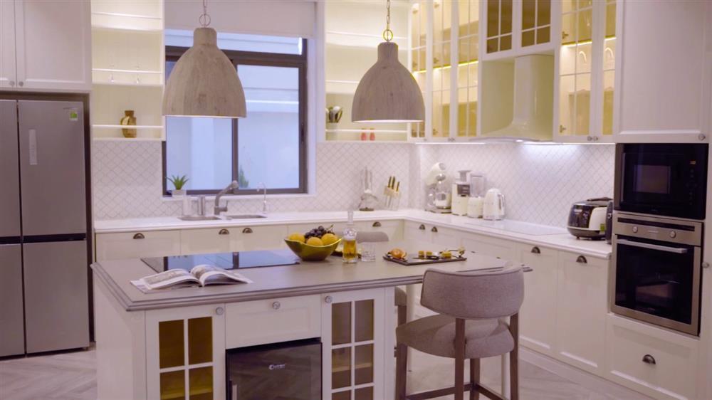 Soi cơ ngơi dàn HLV The New Mentor: Biệt thự 1000m2 sang xịn của Thanh Hằng khiến ai cũng phải trầm trồ-18