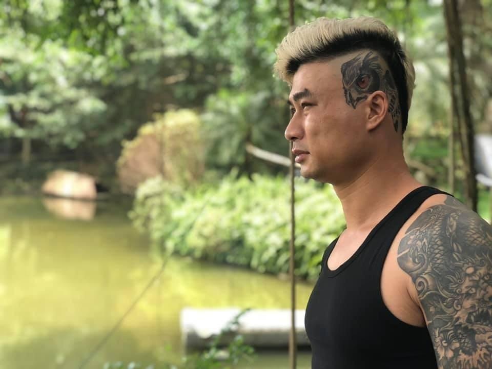 Ảnh đời thường của Duy Hưng Làng trong phố - diễn viên đi lên từ vai giang hồ bặm trợn-3