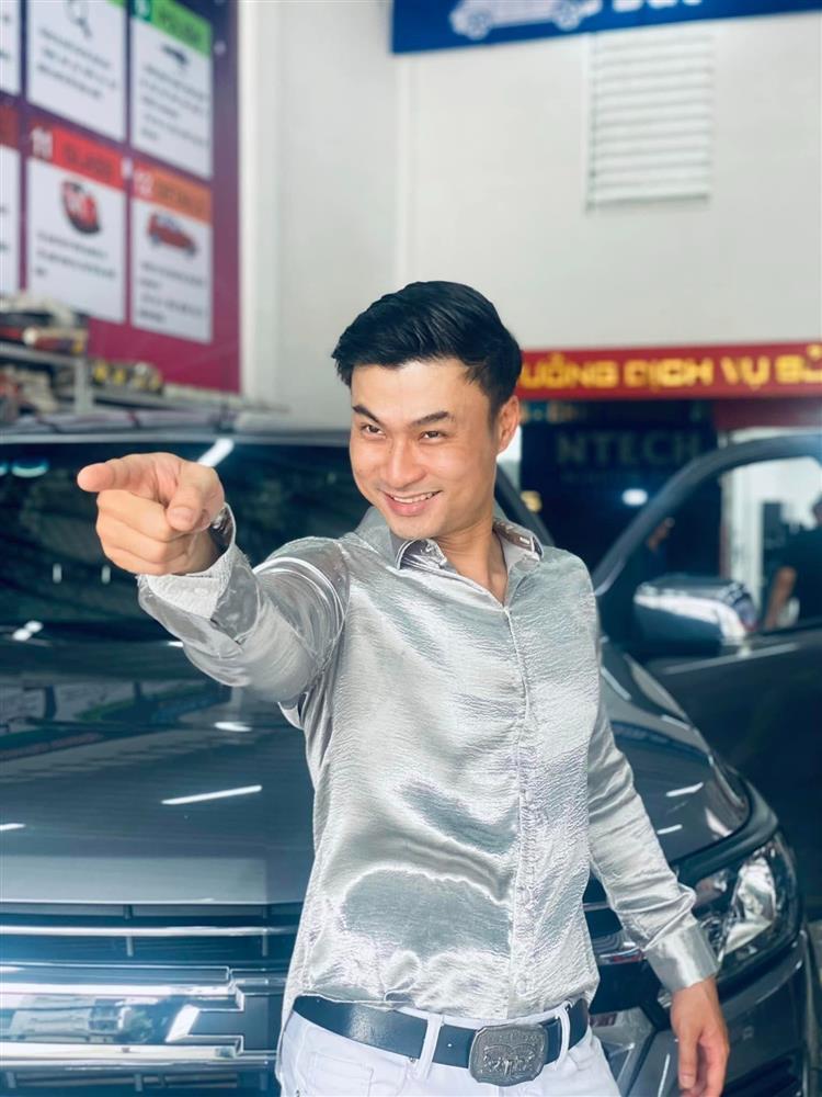 Ảnh đời thường của Duy Hưng Làng trong phố - diễn viên đi lên từ vai giang hồ bặm trợn-5