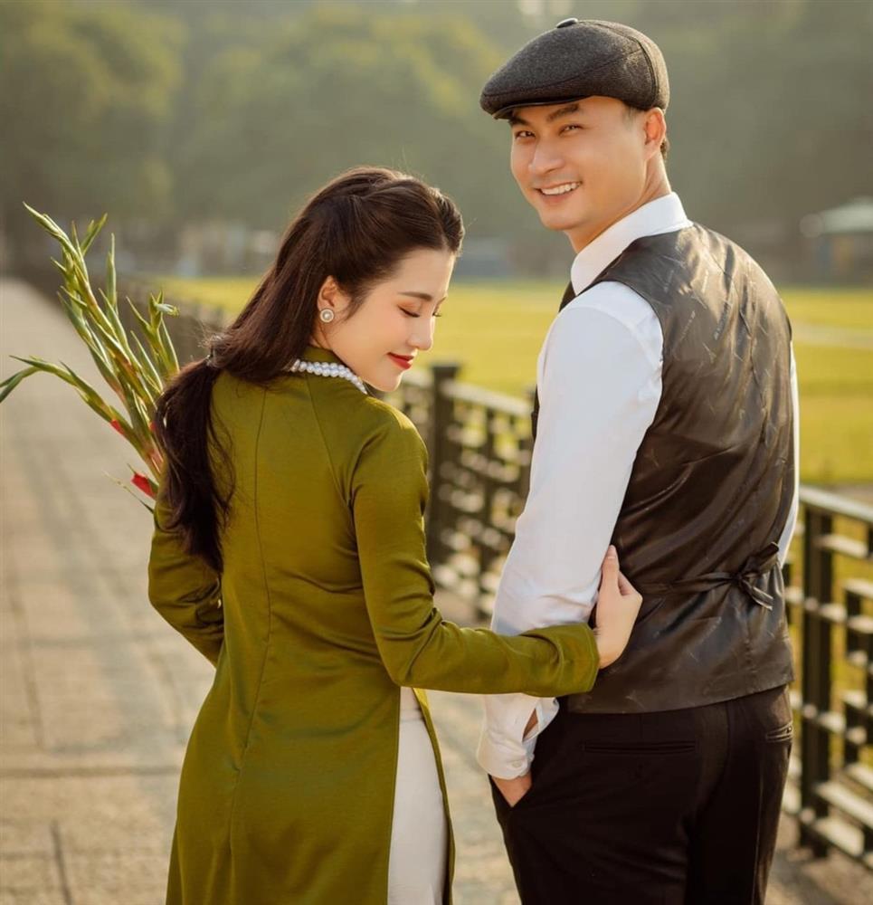 Ảnh đời thường của Duy Hưng Làng trong phố - diễn viên đi lên từ vai giang hồ bặm trợn-7