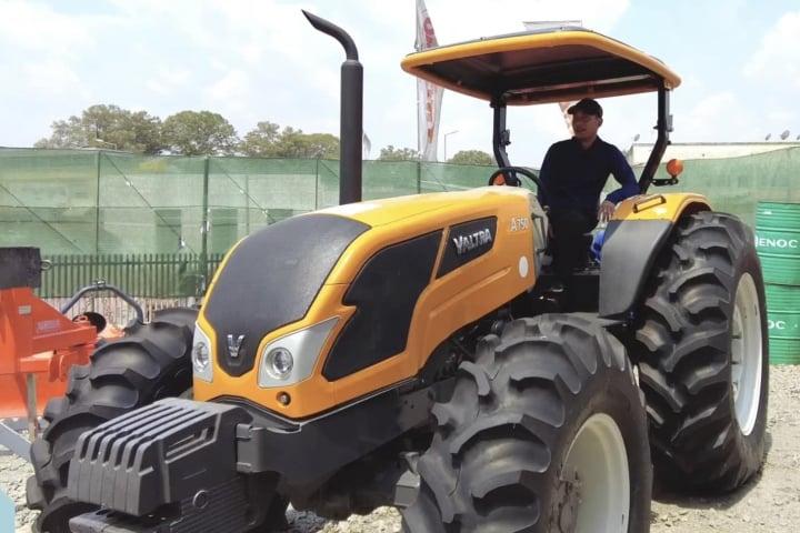 Khối tài sản không phải dạng vừa của Quang Linh Vlogs ở tuổi 26-11