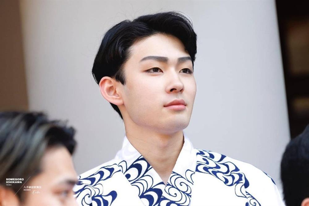 Hoàng tử điển trai của gia tộc danh giá Nhật Bản, nổi tiếng từ năm 2 tuổi-1