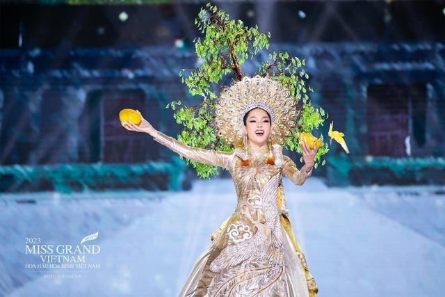 Người đẹp đập mặt xây lại, ứng xử lúng túng thành Á hậu 3 Miss Grand Vietnam, BTC nói gì?-5
