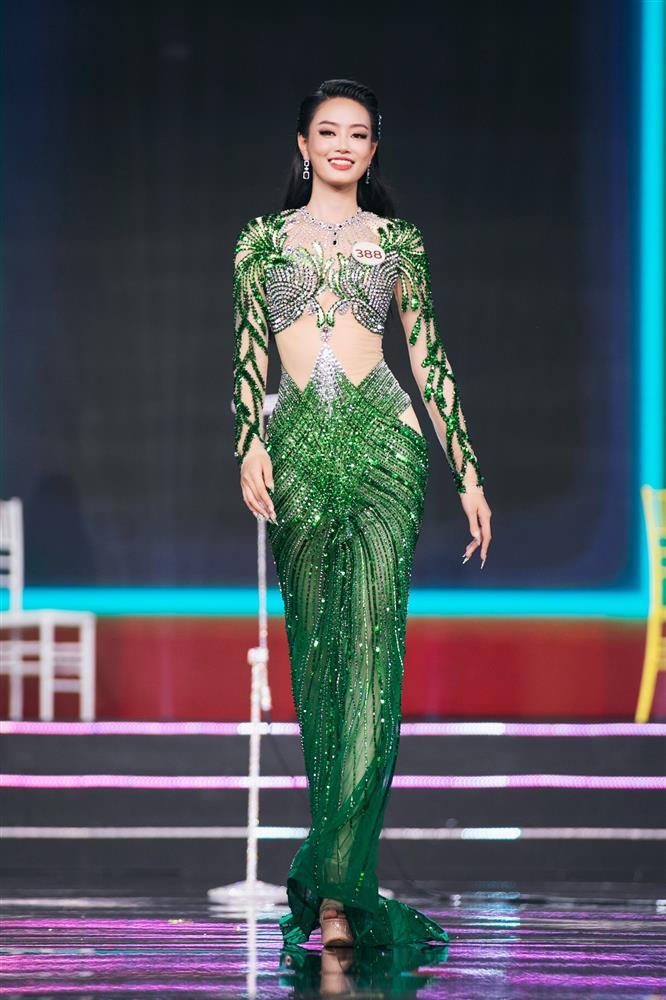 Thí sinh có hình thể đẹp nhất Hoa hậu Thế giới Việt Nam lần thứ ba hụt giải hoa hậu-10