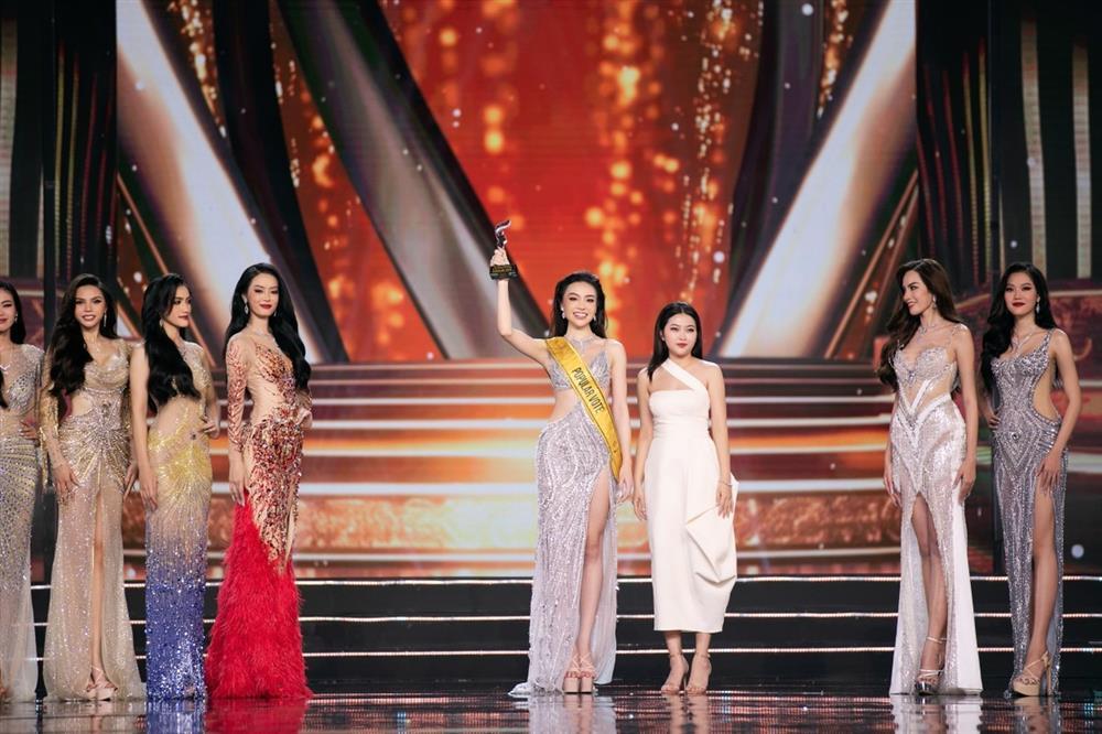 Thí sinh có hình thể đẹp nhất Hoa hậu Thế giới Việt Nam lần thứ ba hụt giải hoa hậu-6