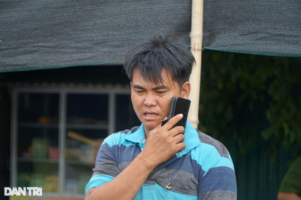 Kính xe bắn tung tóe vào người, tôi hô hoán khách ra cửa thoát hiểm-1