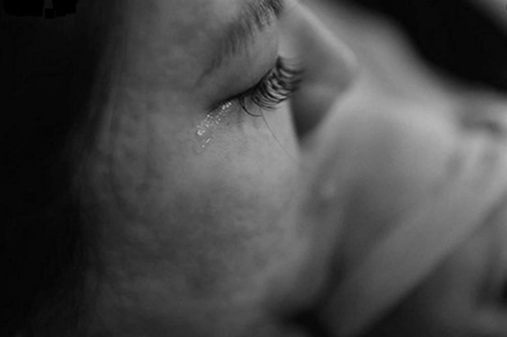 Người mẹ 20 năm giam mình, hủy hoại cuộc đời sau ngày con trai chết đuối-1