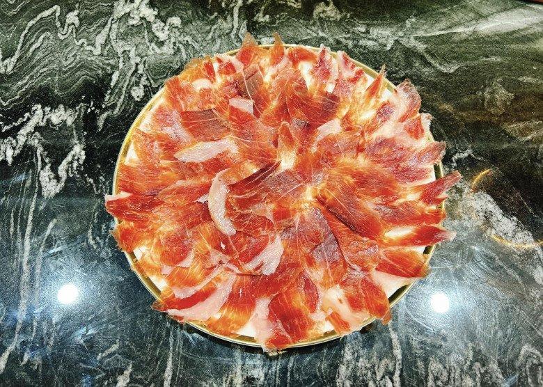 Phương Oanh thay đổi thế nào kể từ khi làm vợ Shark Bình: nhìn từ căn bếp, mâm cơm-12