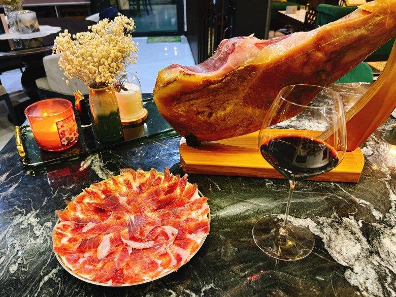 Phương Oanh thay đổi thế nào kể từ khi làm vợ Shark Bình: nhìn từ căn bếp, mâm cơm-13