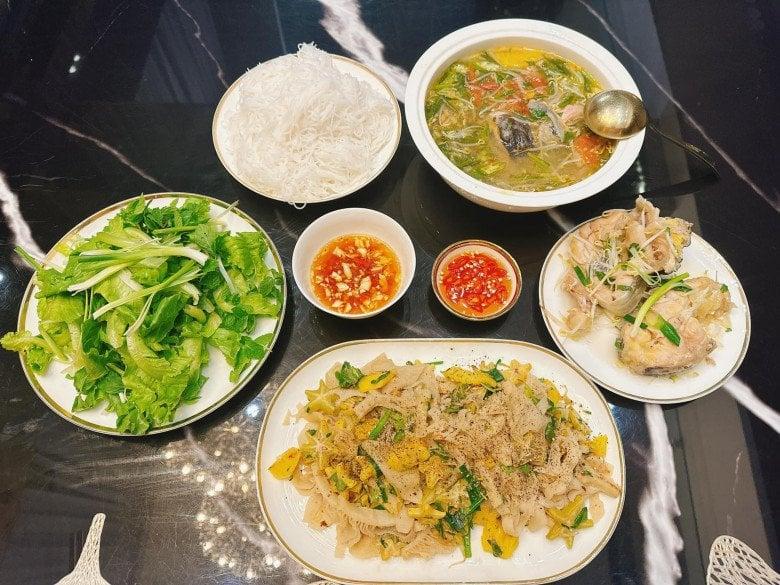 Phương Oanh thay đổi thế nào kể từ khi làm vợ Shark Bình: nhìn từ căn bếp, mâm cơm-15