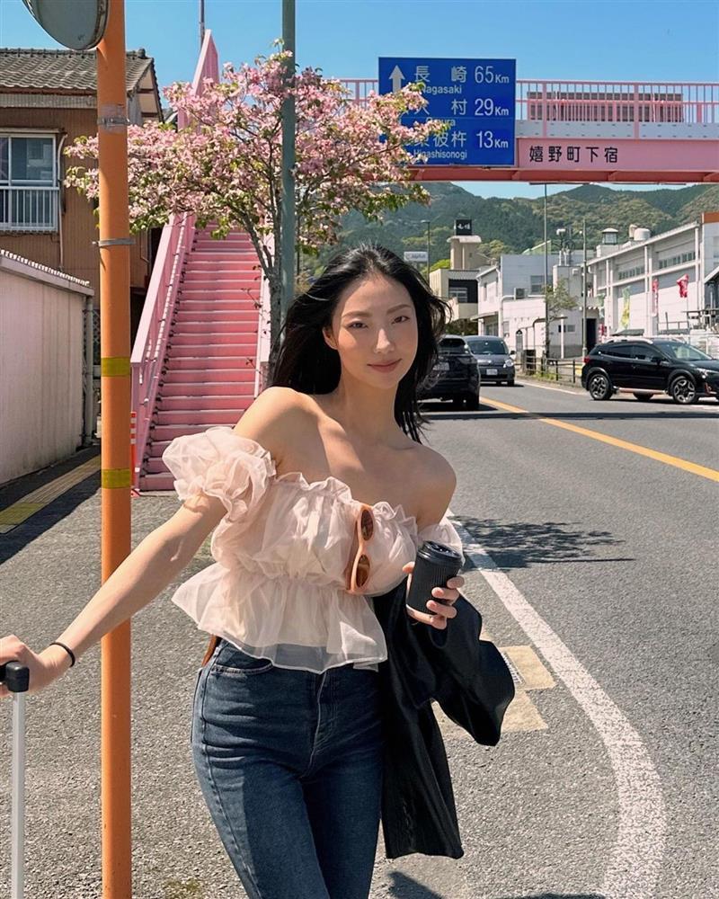 Mỹ nhân nóng bỏng nổi tiếng nhờ đóng thế vài phút trong Mask girl-7