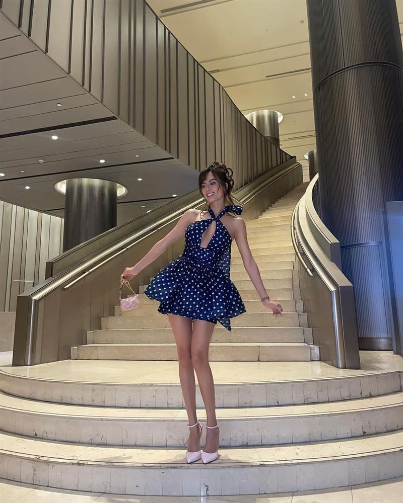 Siêu mẫu Như Vân: Vóc dáng nóng bỏng, hạnh phúc bên chồng Tây và 5 con-9