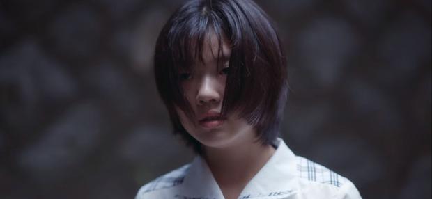 Phim Mask Girl: Cha mẹ độc hại sẽ đẩy con cái đến những bi kịch nào?-6