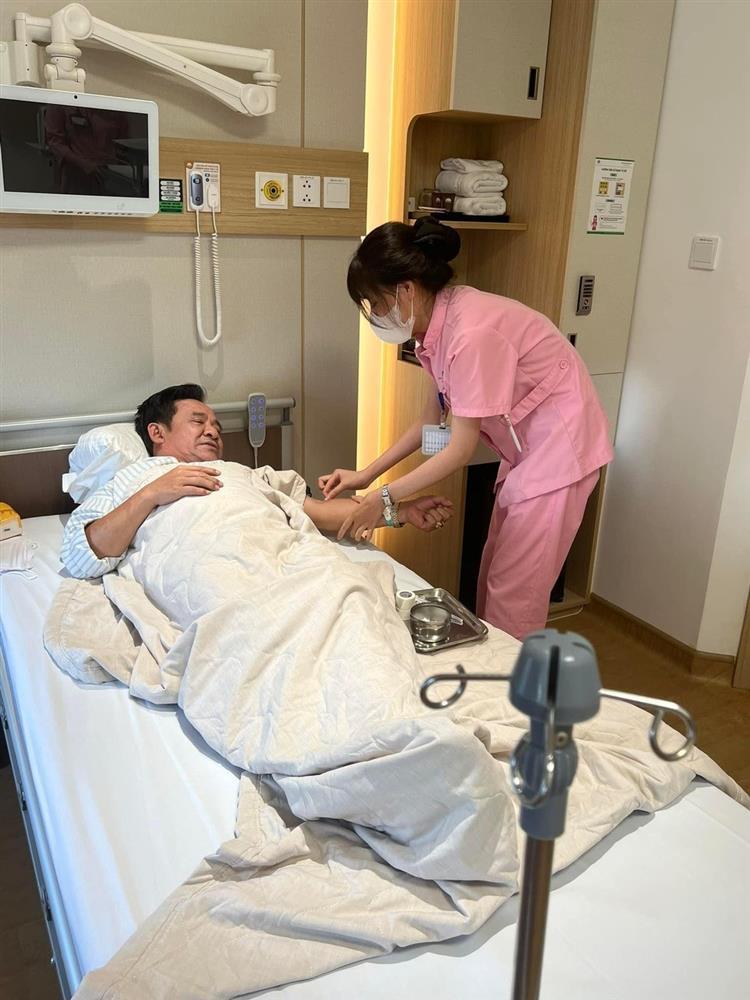 Nghệ sĩ Quang Tèo nói gì về tin đồn chạy nhiều show nên phải nhập viện?-1