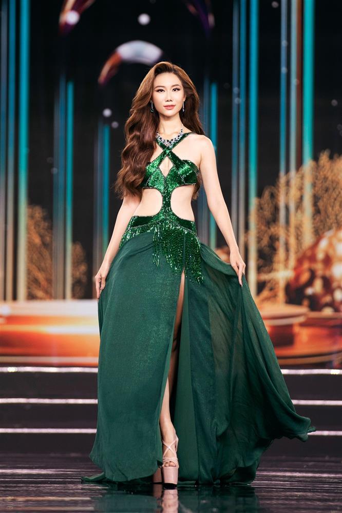 Bộ váy dạ hội đẹp nhất chung kết Hoa hậu Hòa bình Việt Nam 2023-13