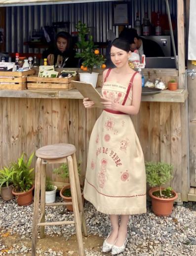 Hot boy đội tuyển Việt Nam công khai hẹn hò bạn gái đa tài-8