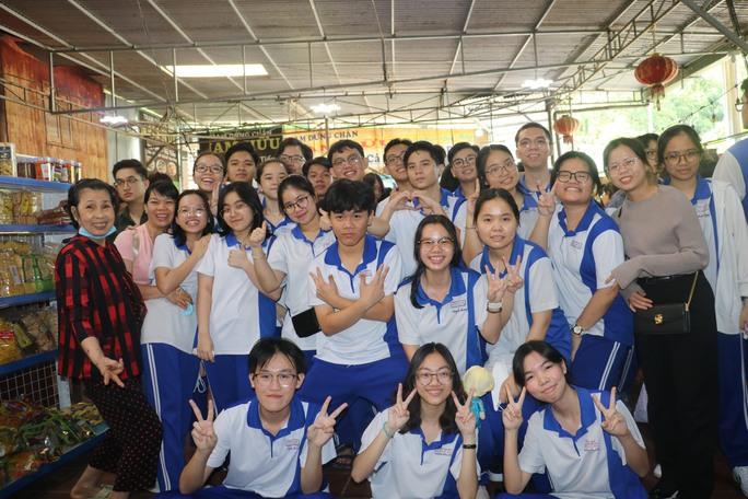 Cả lớp cùng nhau đậu ngành y, dược-1