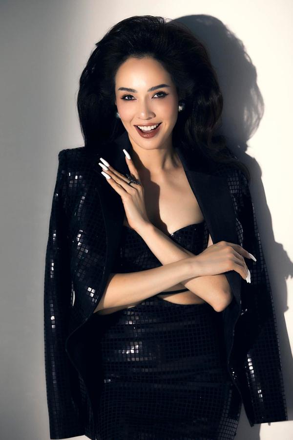 Em dâu Hoa hậu Hà Kiều Anh được mẹ chồng gia thế chiều chuộng ra sao?-6