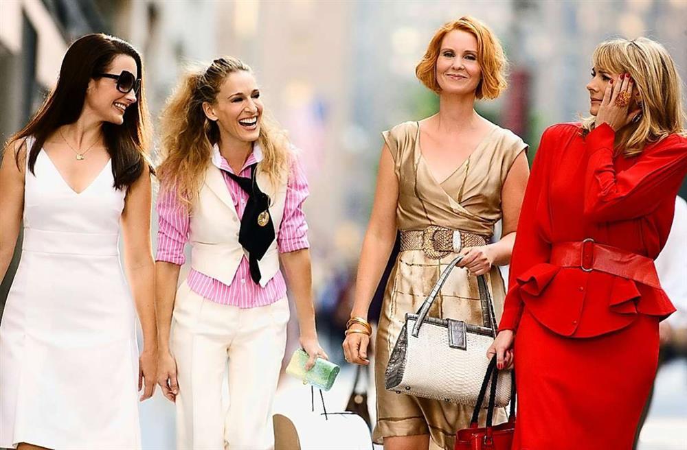 Nhan sắc U70 của diễn viên 2 đời chồng táo bạo nhất Sex And The City-1