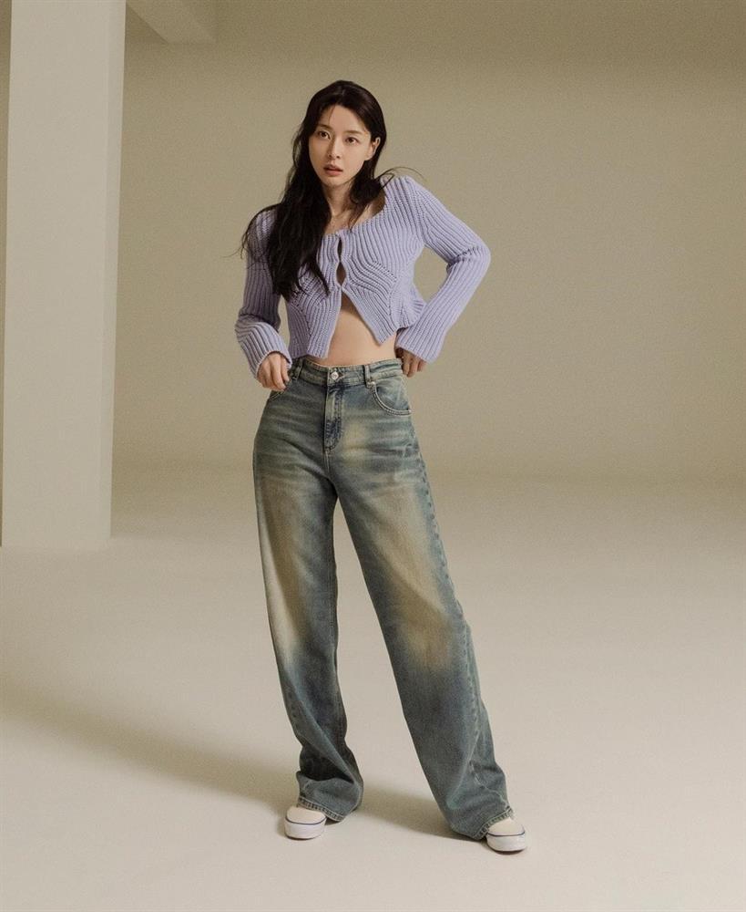 Nữ phụ 32 tuổi của phim Tầng Lớp Itaewon gợi ý 10 set đồ trẻ hóa phong cách-5