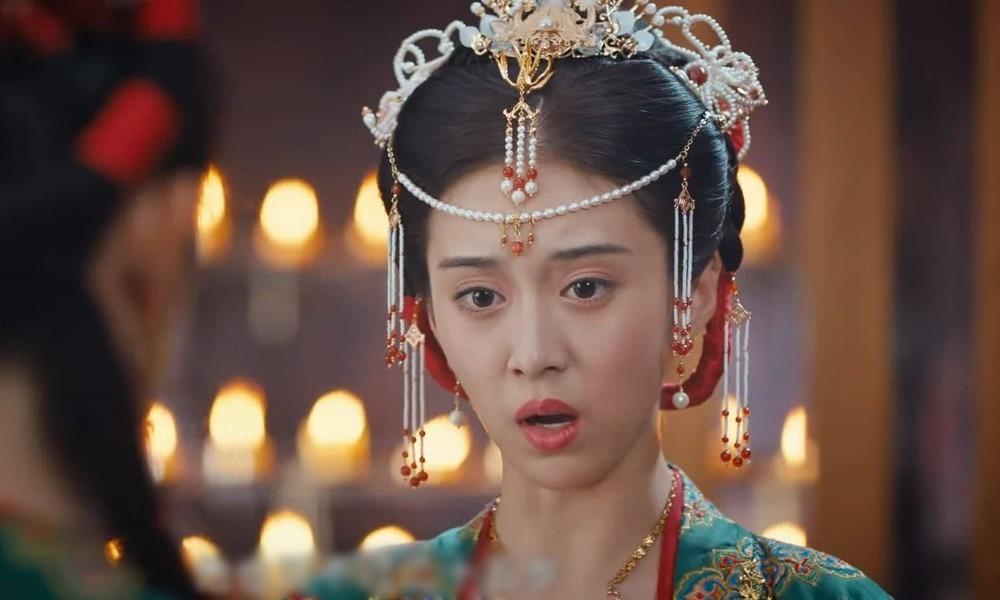 Nữ chính 10X bị chê già như mẹ bạn diễn-2